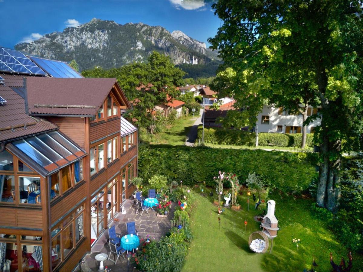 Haus Bei Der Linden Ferienwohnungen Schwangau Exterior photo